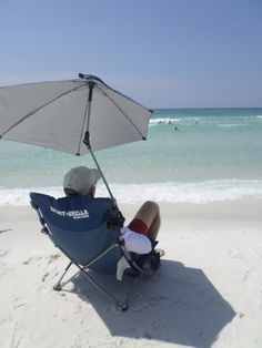 Beach Chair with Shade Umbrella
